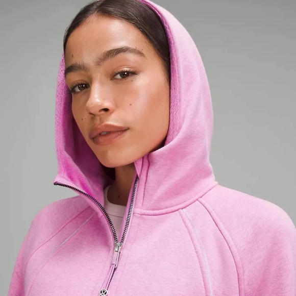 Lululemon - Picture 4 of 6